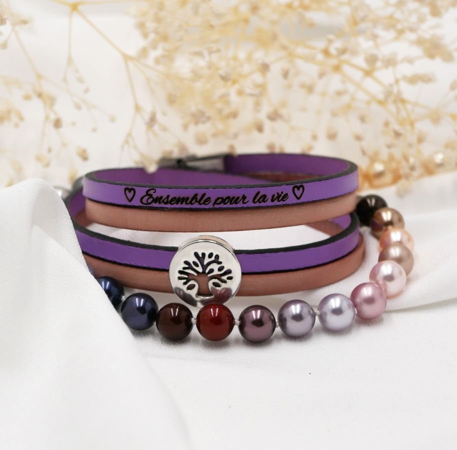 Levensboom armband op dubbel leer gepersonaliseerd door gravure