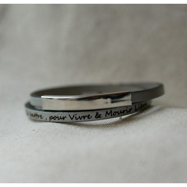 Metalen staafarmband in leer, dubbele draai 