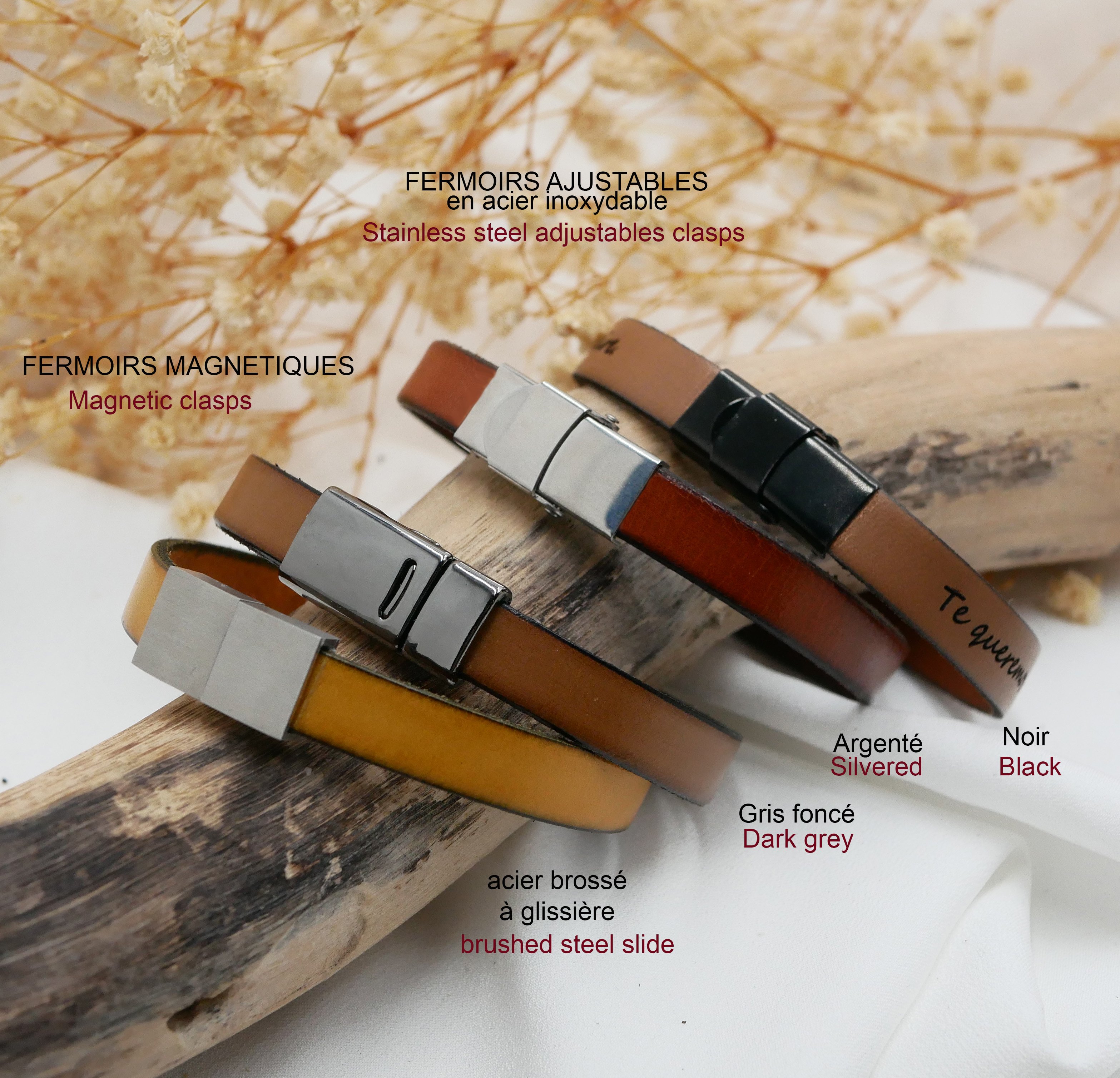 Leren armband met gegraveerde hout cabochon gezet in zilver