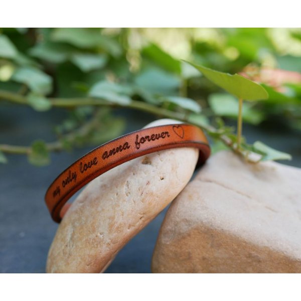 Bracelet cuir Camel Homme grav&eacute; cadeau personnalis&eacute;
