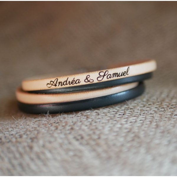 Dubbele lederen armband in duo te personaliseren door gravure