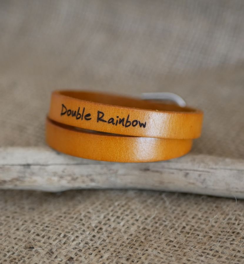 Leren armband dubbele tour camel Gegraveerd gemengd