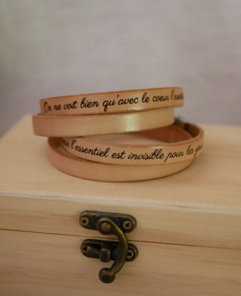 Lederen armband voor mannen met twee polsen, personaliseerbaar door gravure