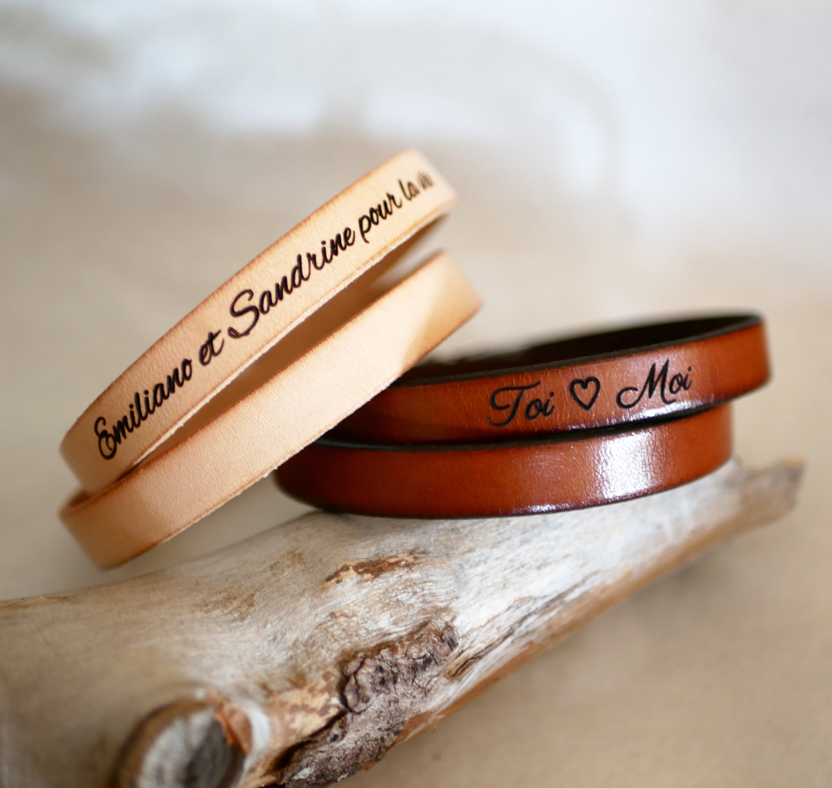 Lederen armband voor mannen met twee polsen, personaliseerbaar door gravure
