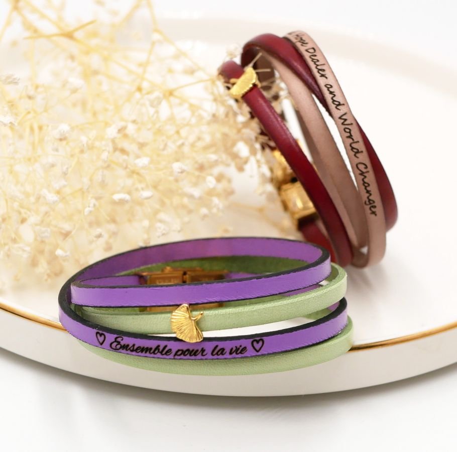 Zen lederen armband in duo van kleuren, personaliseerbaar met gouden ginkgo 