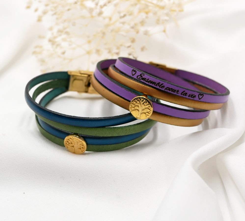 Lederen armband in duo van kleuren, personaliseerbaar met gouden cabochon Levensboom