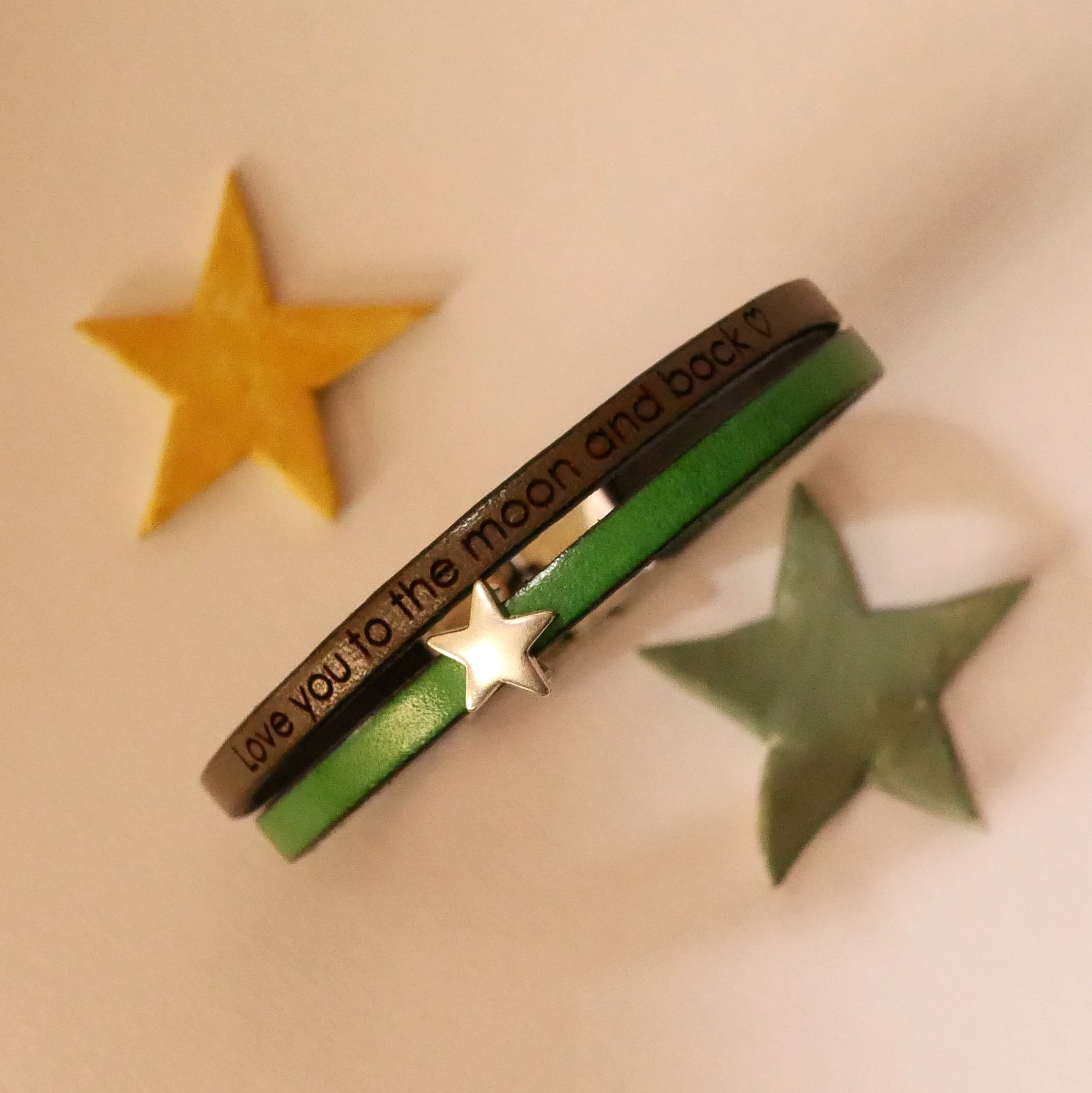 Leren duo-armband om te personaliseren met een hart, ster of oneindigheidlus