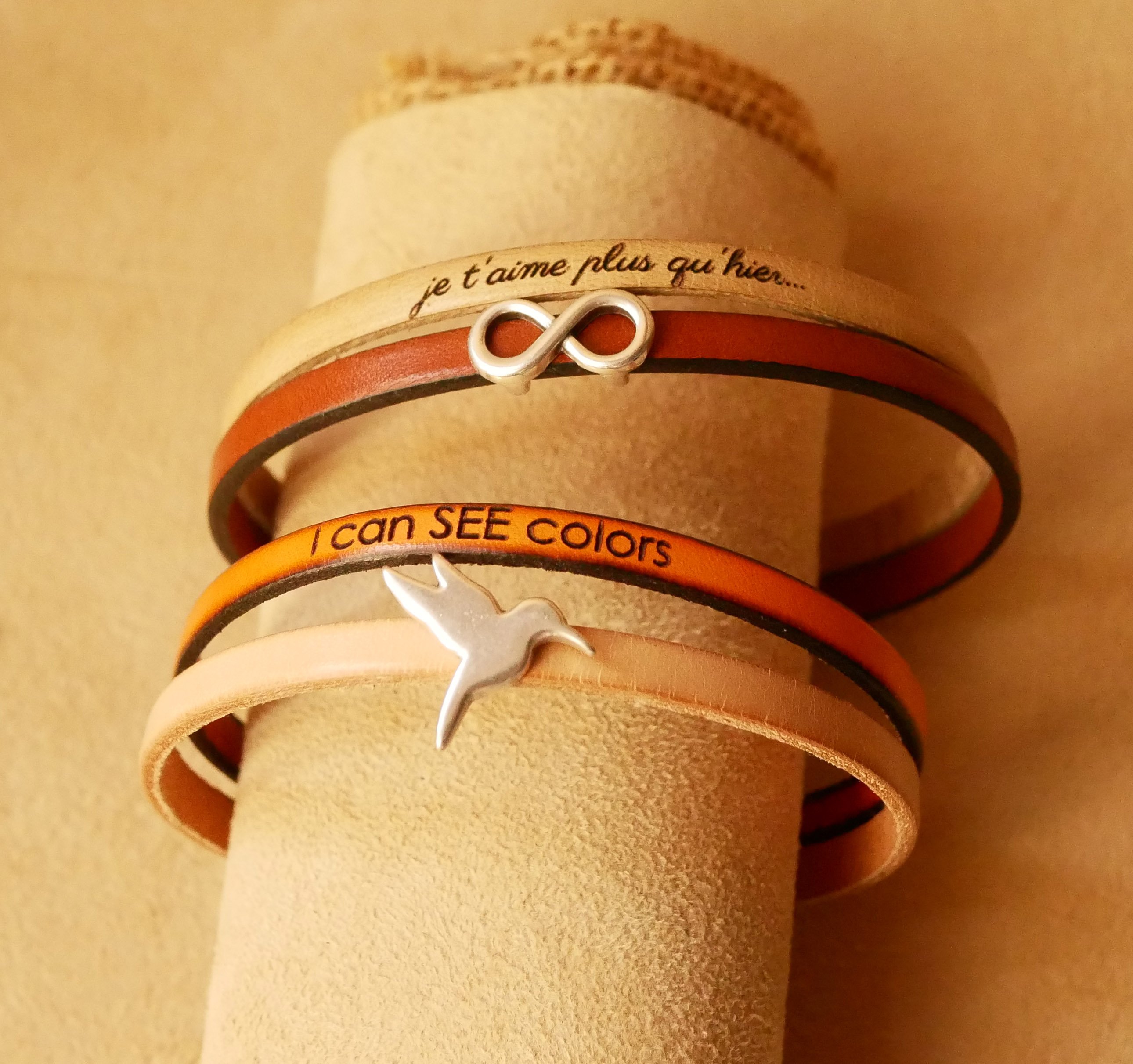 Leren duo-armband om te personaliseren met een hart, ster of oneindigheidlus
