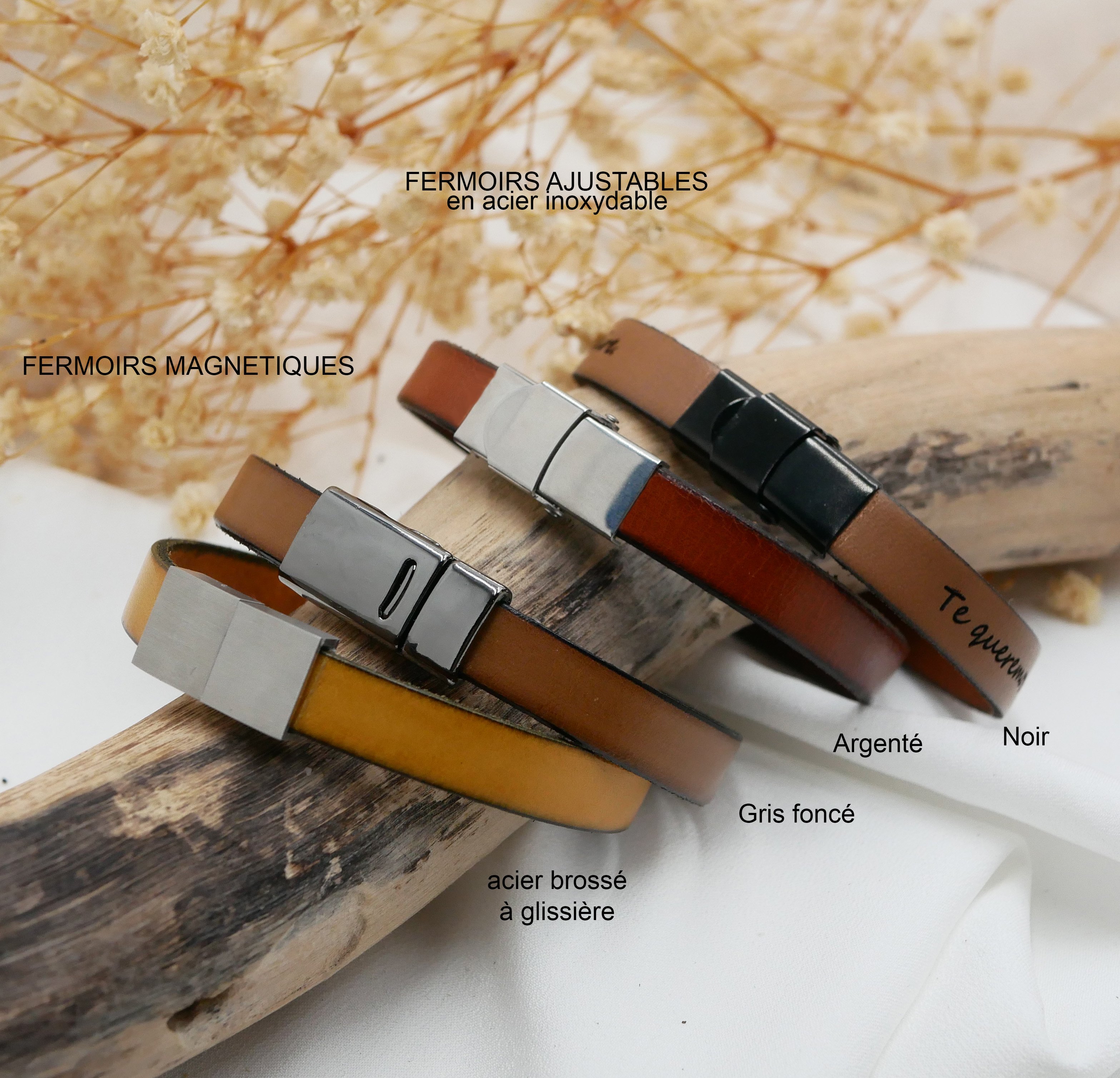 Lederen armband versierd met Keltische knoop, personaliseerbaar door gravure