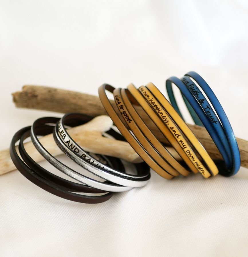 Gepersonaliseerde 3-draads leren armband voor vrouwen
