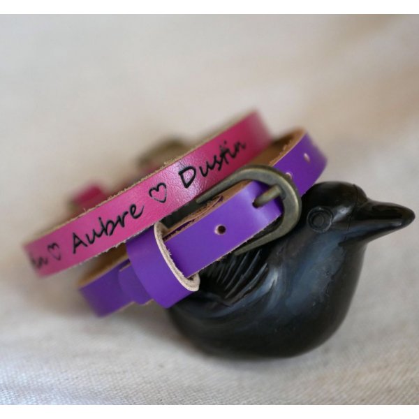 Gegraveerde lederen armband enkele draai te personaliseren gemengde volwassen kind