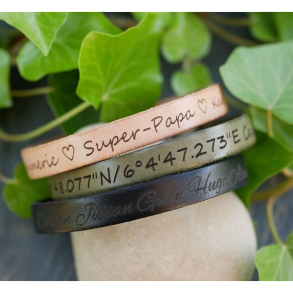 Lederen armband met etnische magnetische sluiting om te personaliseren