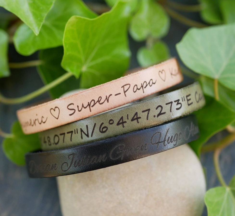 Lederen armband met etnische magnetische sluiting om te personaliseren