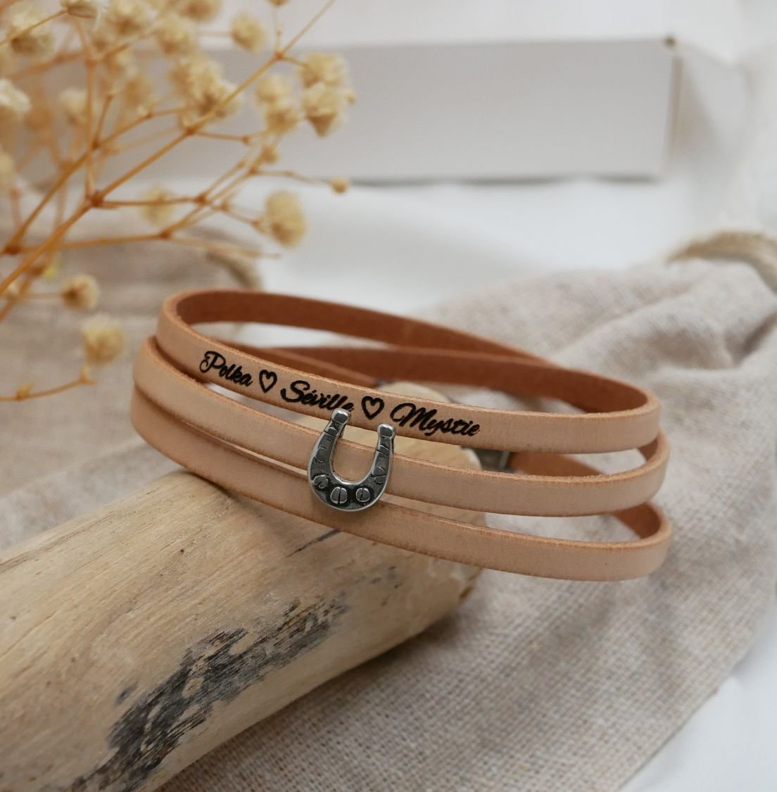 Aanpasbare multi-turn leren band met ster, oneindigheid of hart motief 