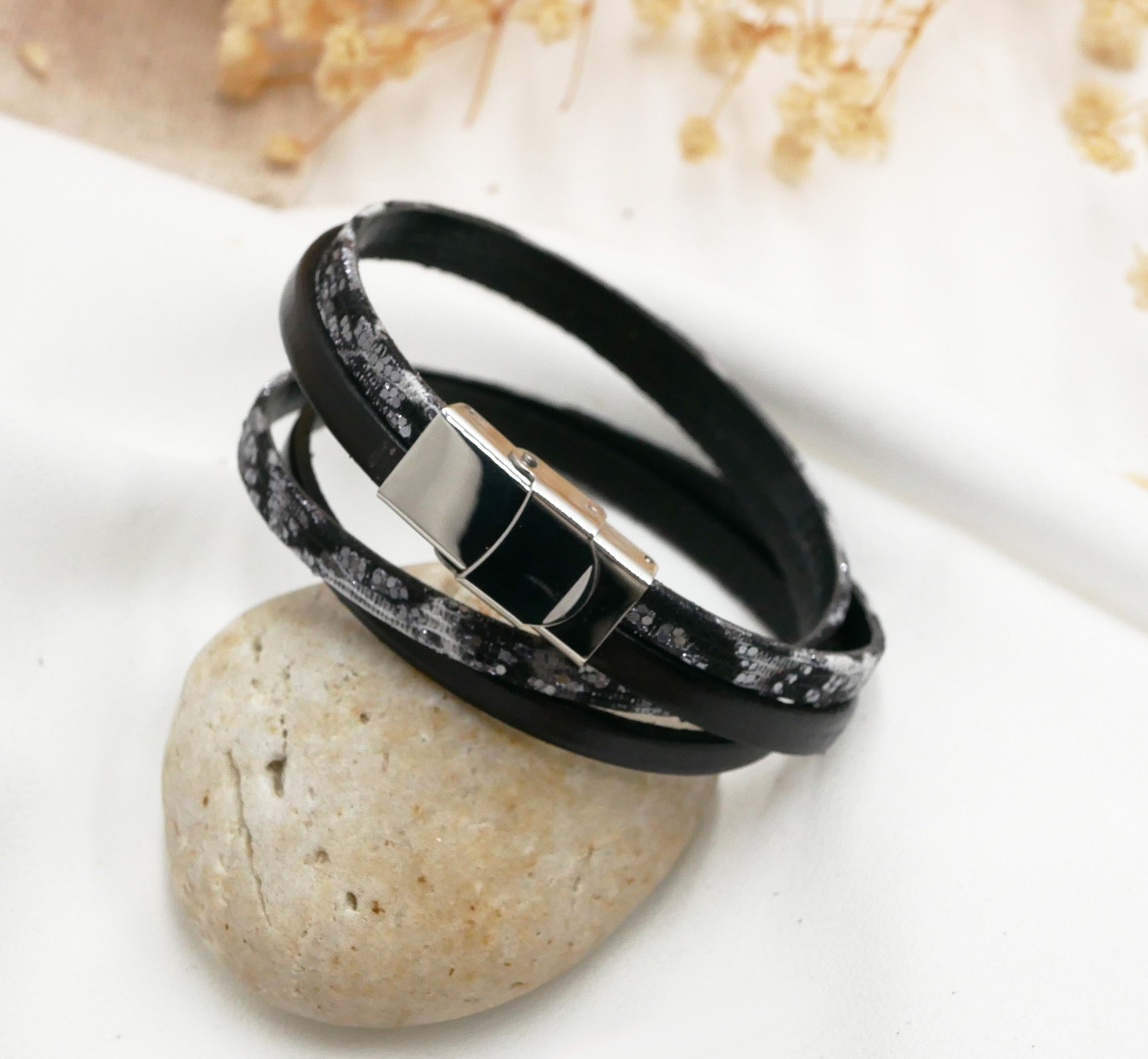 Zwart zilverleren band met glitter om te personaliseren