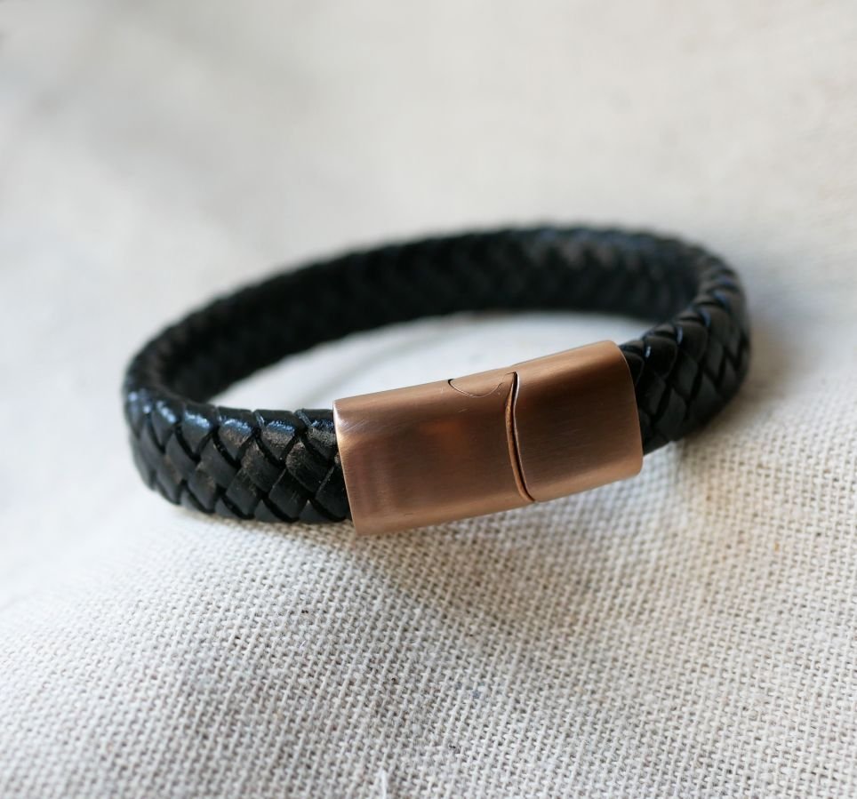 Zwarte lederen armband met magnetische Rose Gold stalen sluiting
