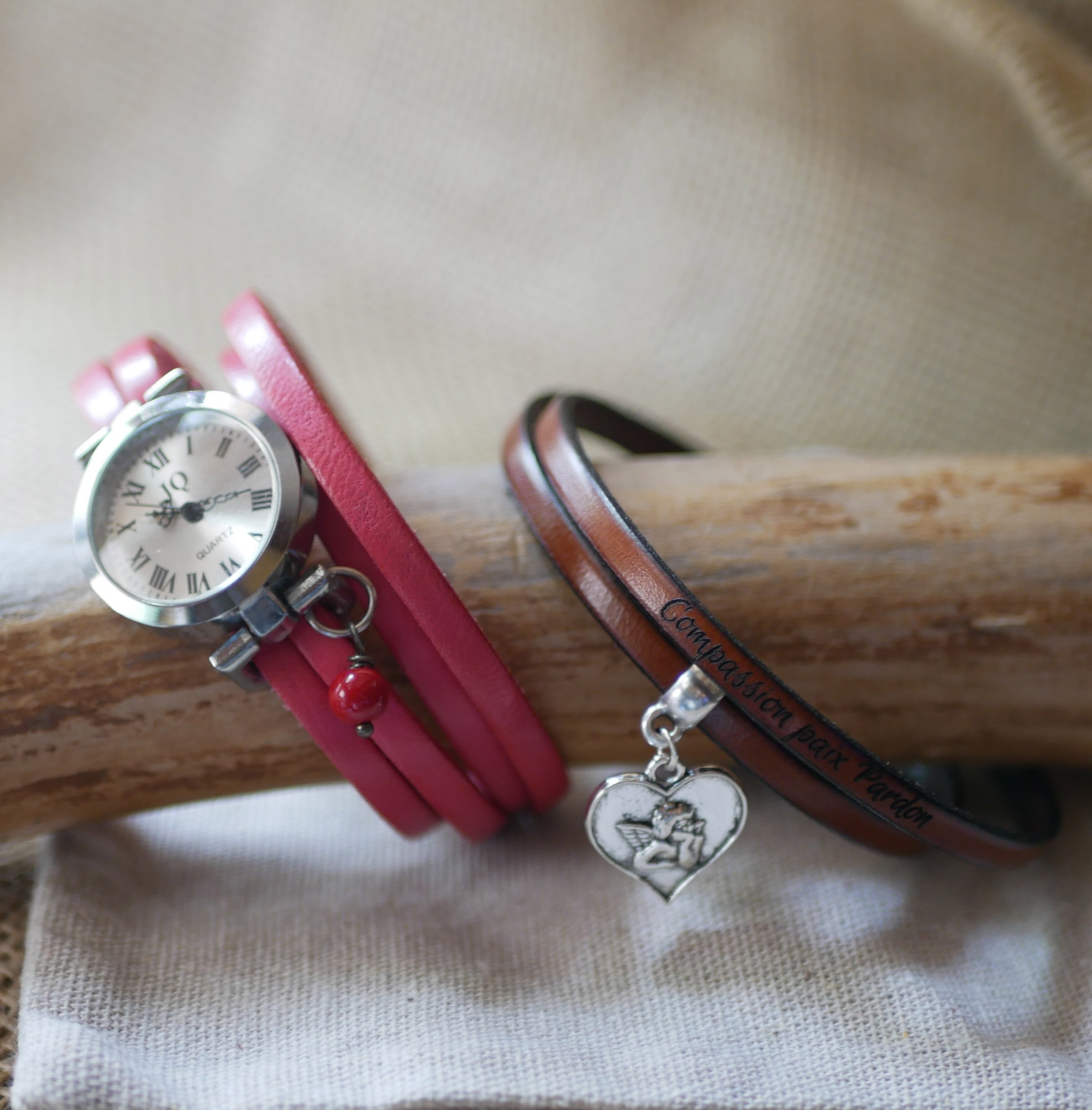 2-draads leren armband met graveerbaar bedeltje