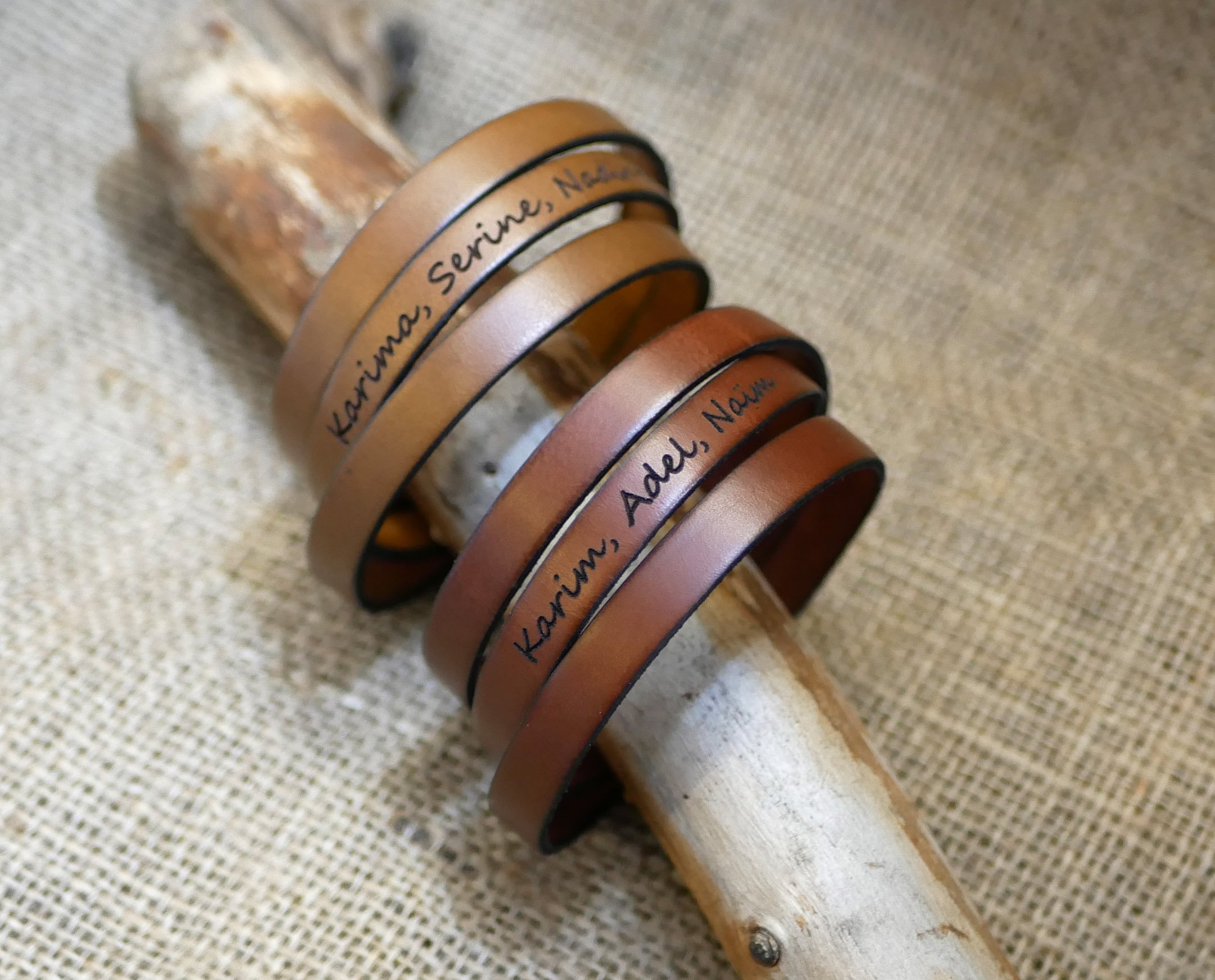 Lederen armband triple draait man of vrouw te worden gepersonaliseerd verstelbare sluiting