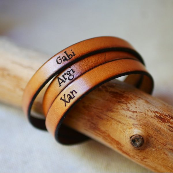 Lederen armband triple draait man of vrouw te worden gepersonaliseerd verstelbare sluiting