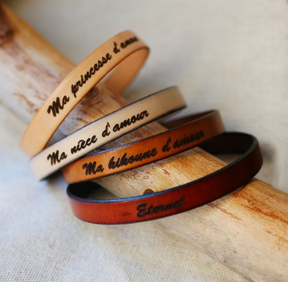 Leren armband om te personaliseren door gravure Zwarte magnetische sluiting