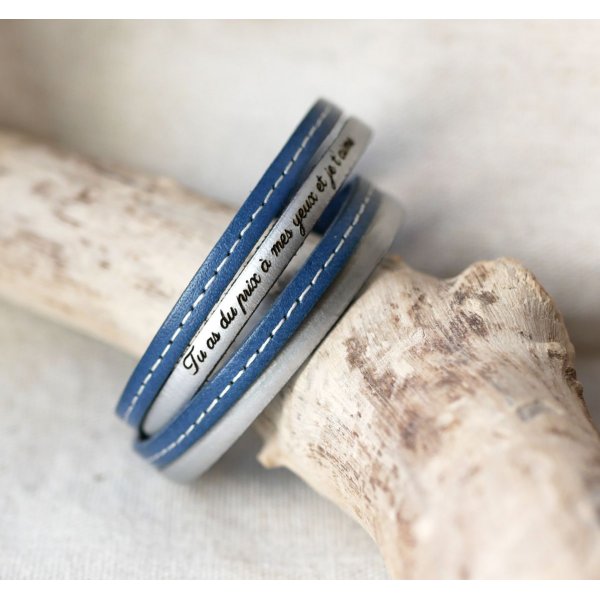 Blauwe dubbel gestikte leren band met magnetische sluiting