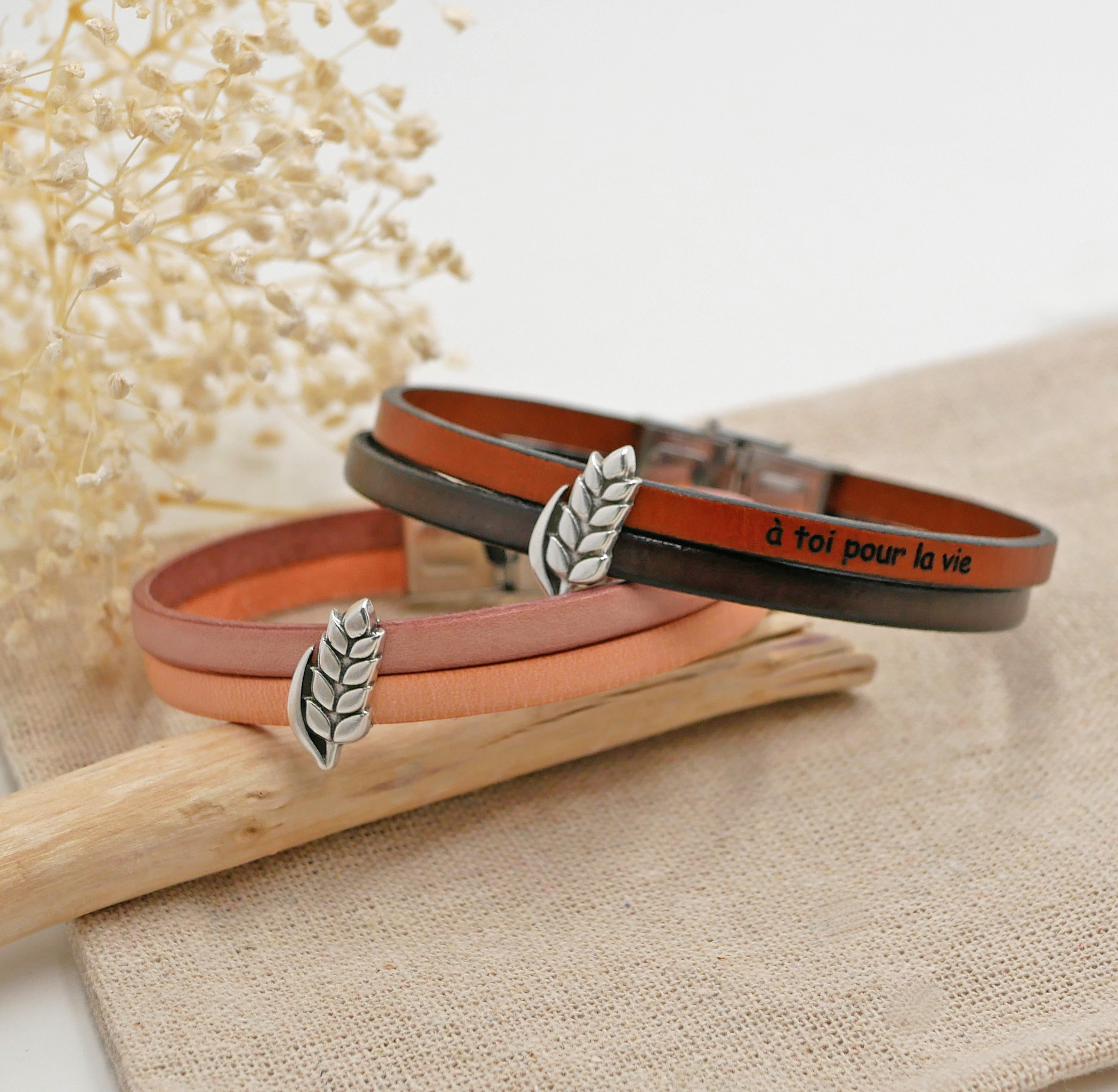 Leren duo armband en aanpasbare tarwe oorlus, man en vrouw tarwe bruiloft