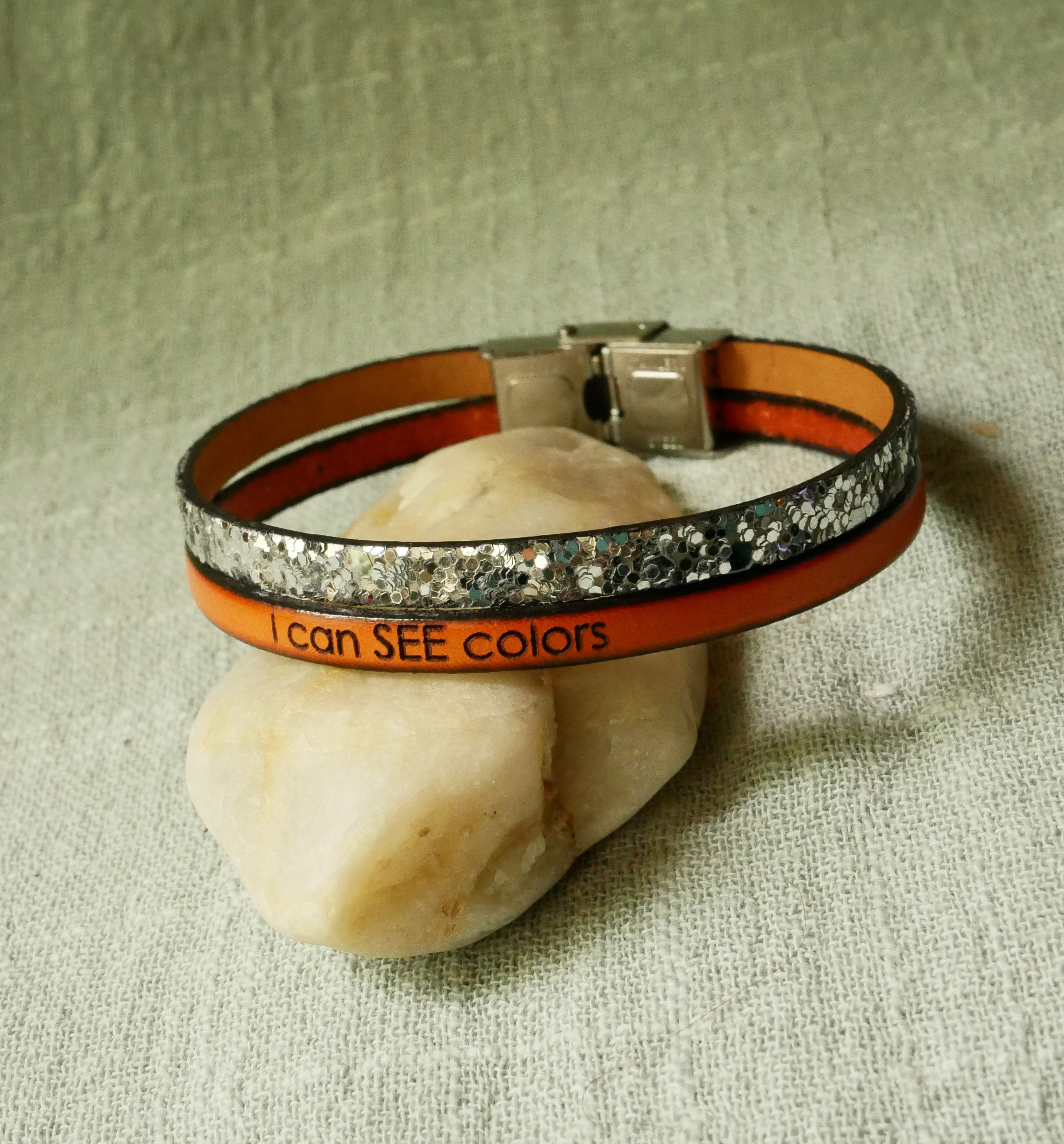 Leren duo armband in zilver en kleur naar keuze