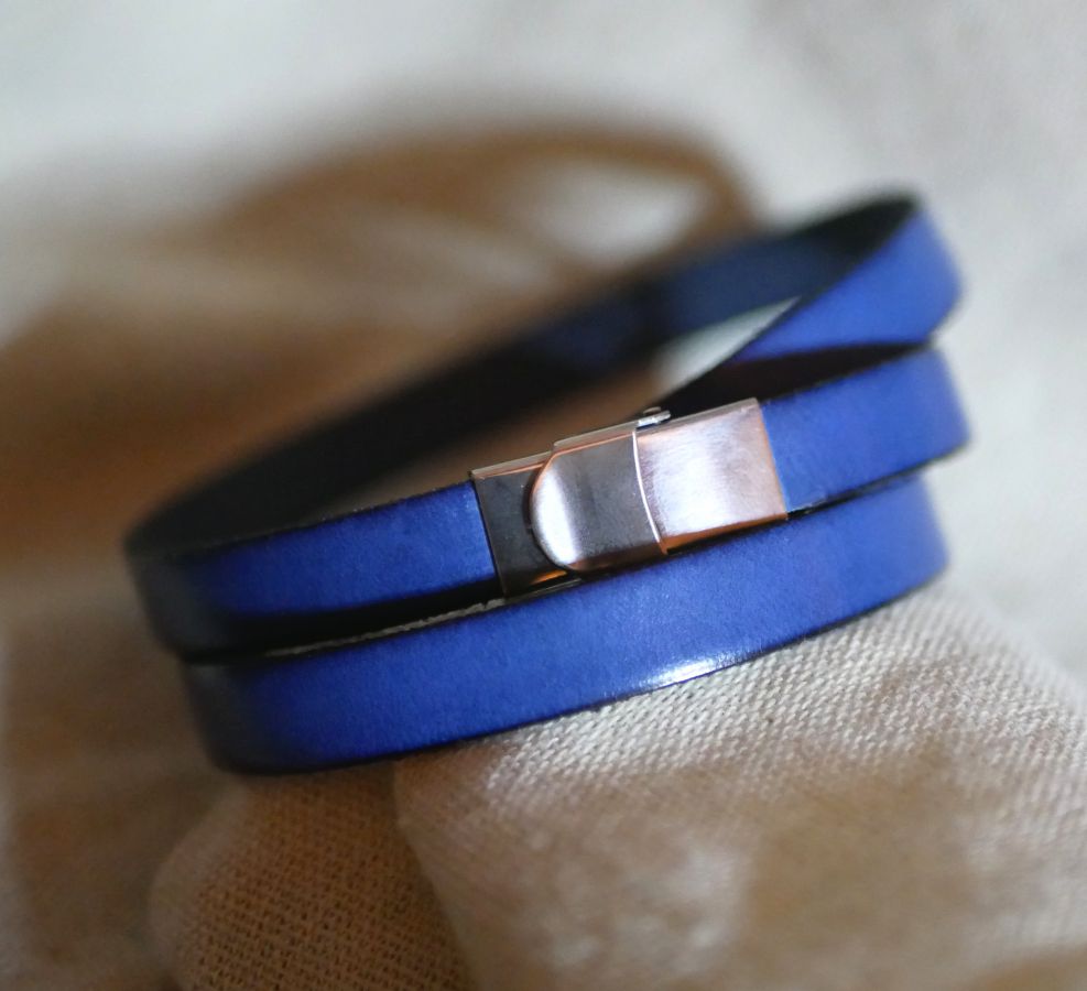 Leder en parels armband voor vrouwen Lapis Lazuli blauw te personaliseren 