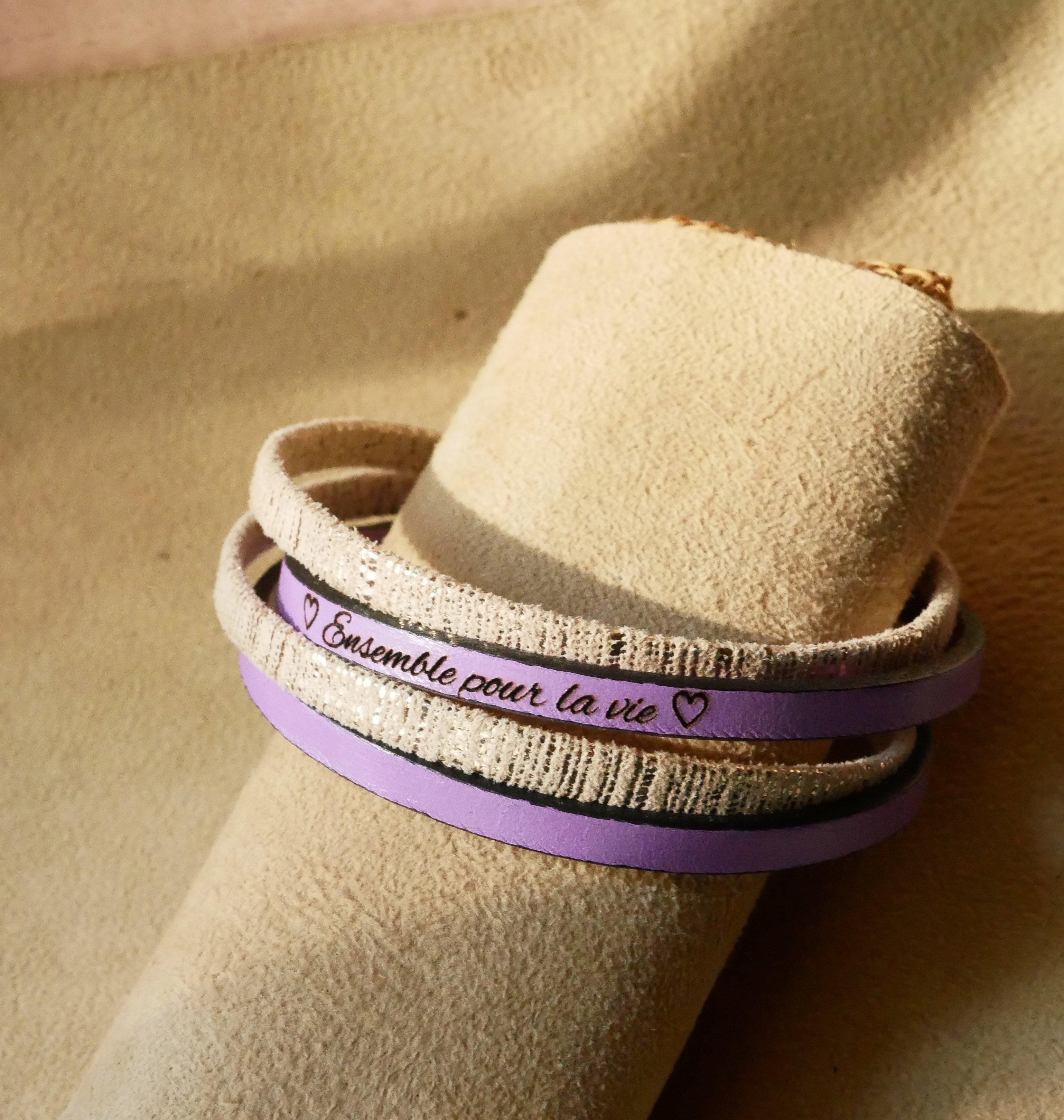 Dubbele gouden leren armband voor dames om te personaliseren door gravure
