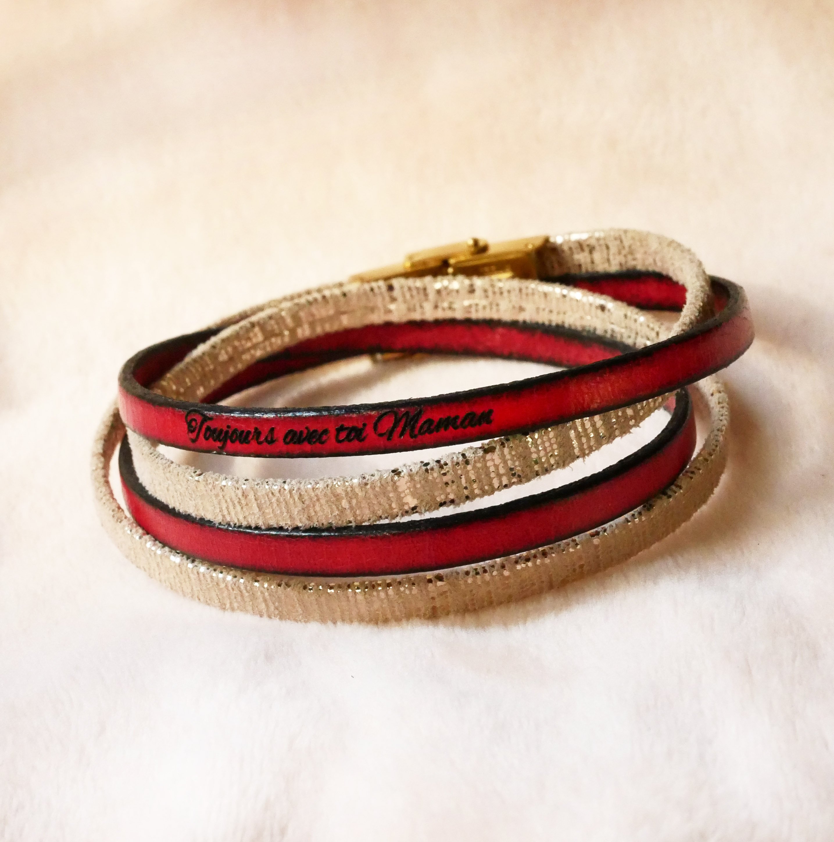 Dubbele gouden leren armband voor dames om te personaliseren door gravure