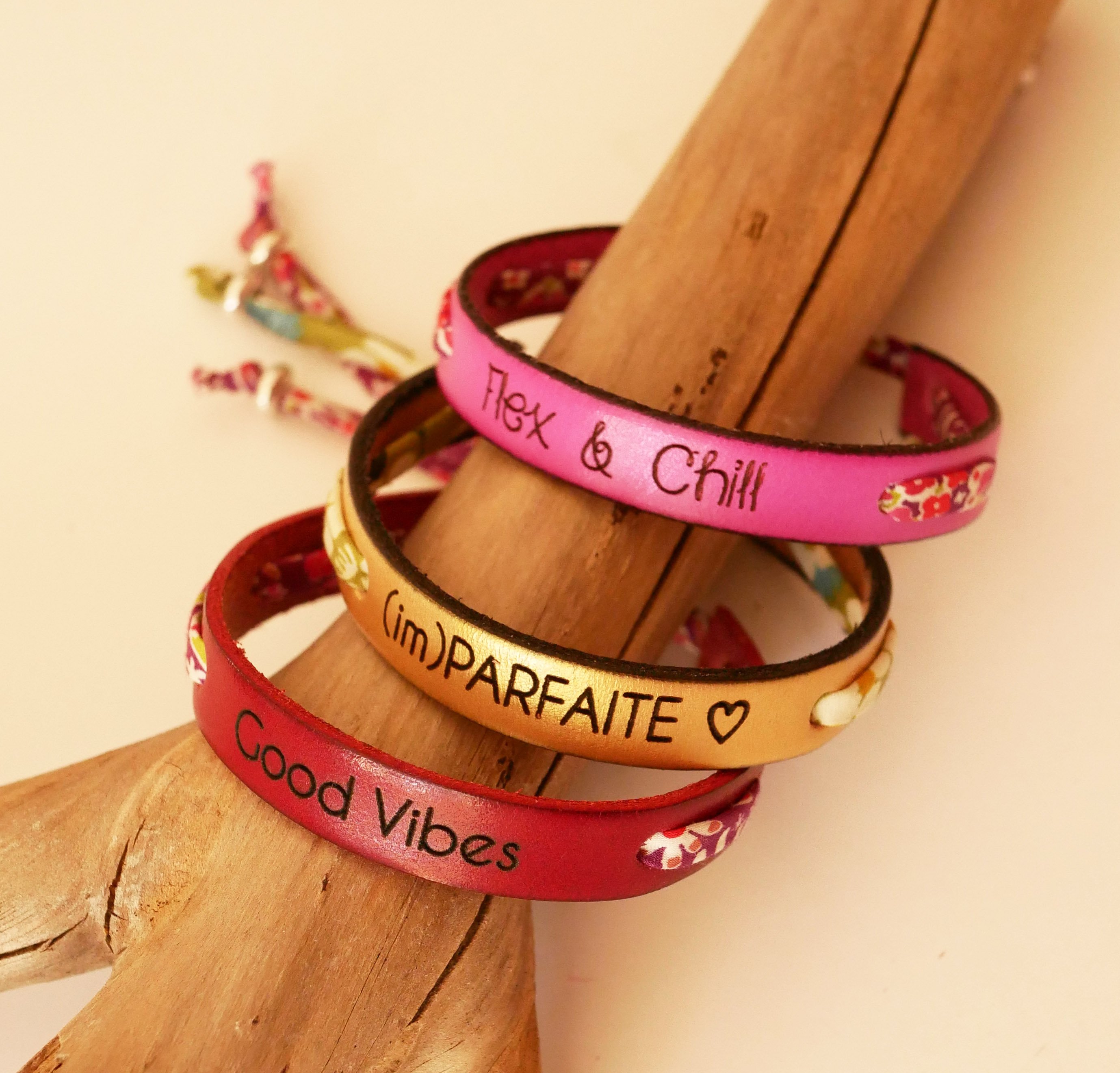 Florâme armband om te personaliseren met je keuze van vrijheidskoord en leer om te graveren