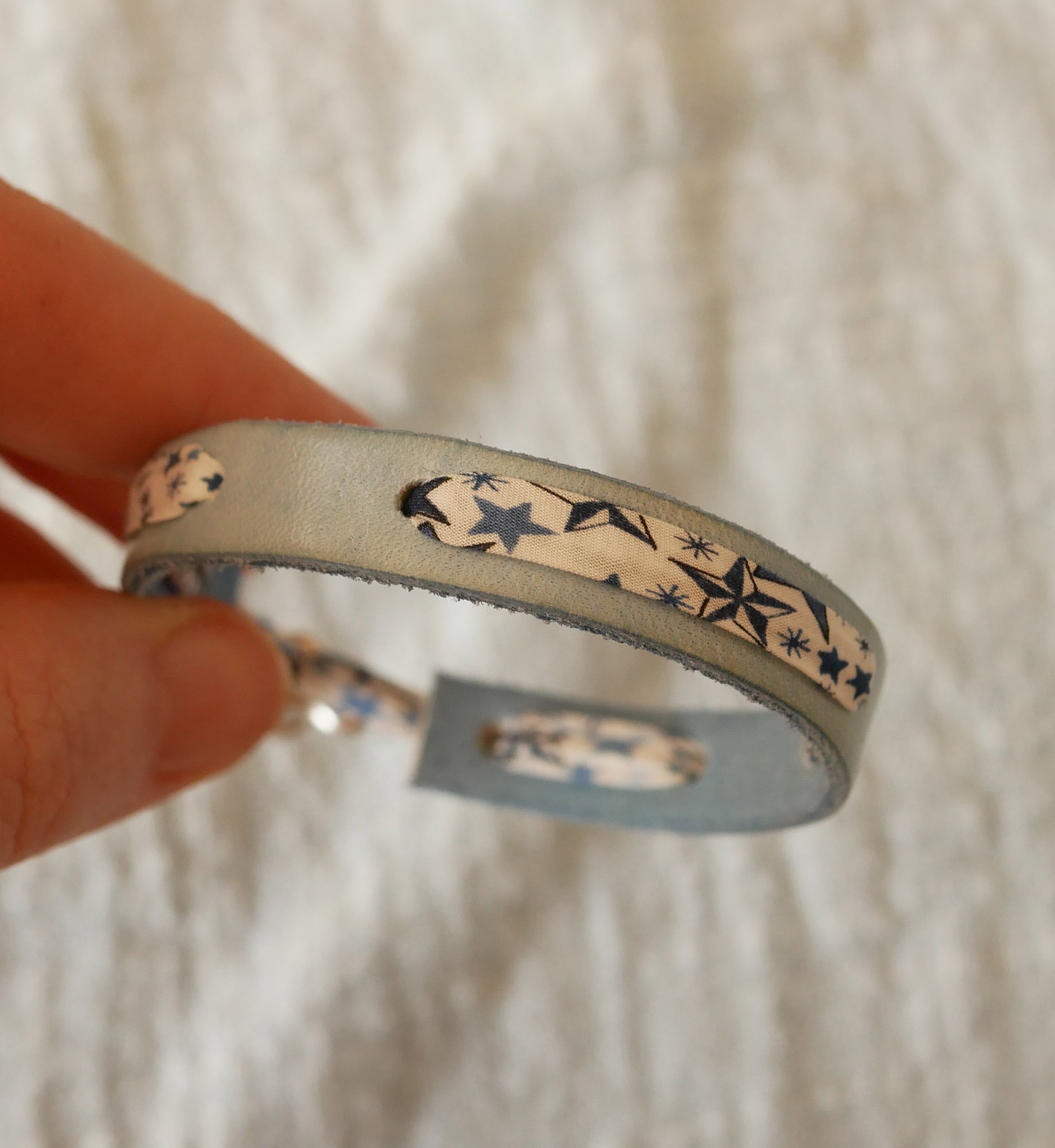 Florâme armband te personaliseren met Liberty koord en lederkleur