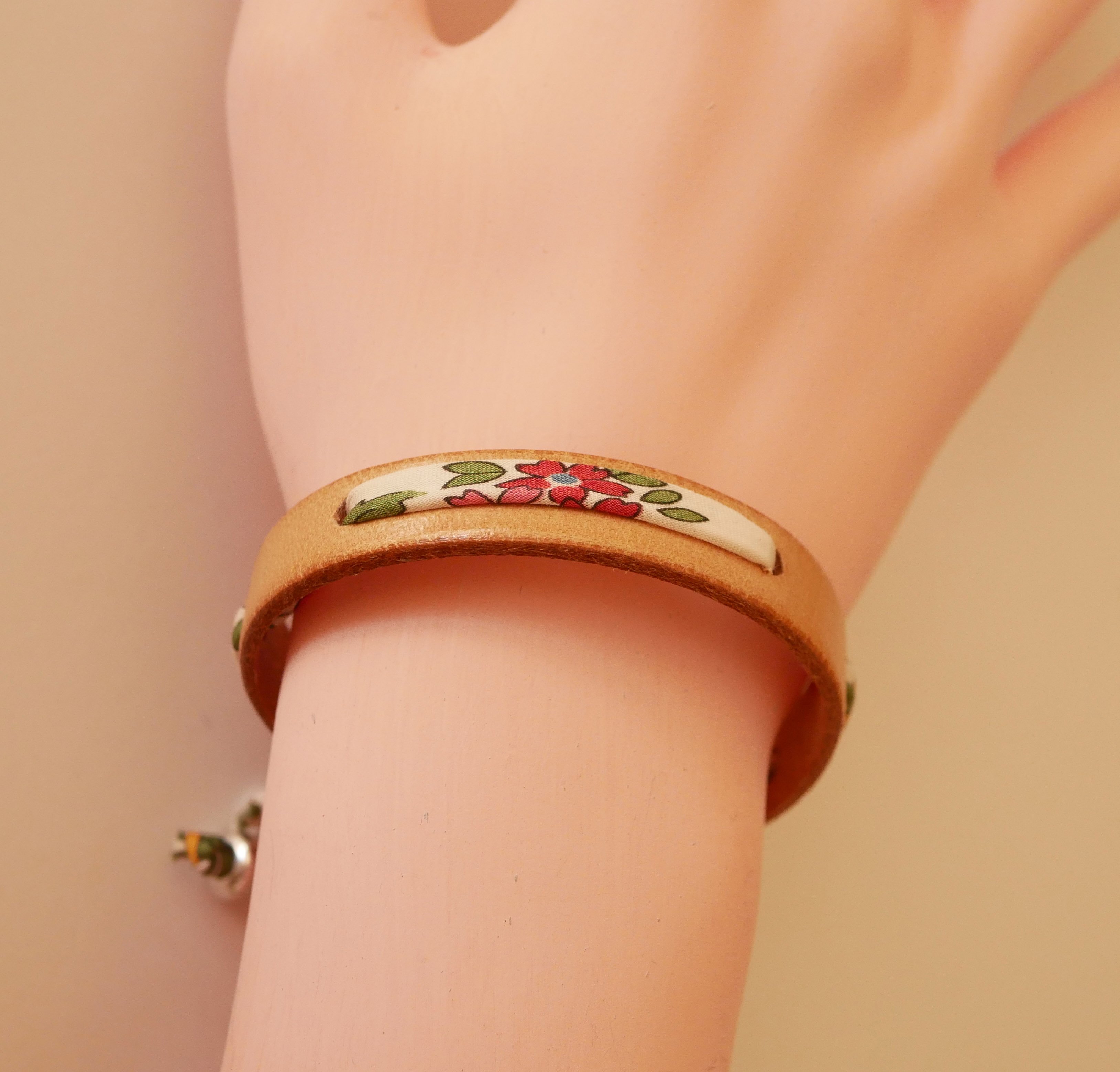 Florâme armband te personaliseren met Liberty koord en lederkleur