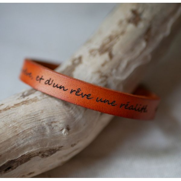 Herenarmband Camel gegraveerd om te personaliseren 