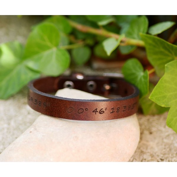 Te personaliseren leren herenarmband donkerbruin met zilveren gesp