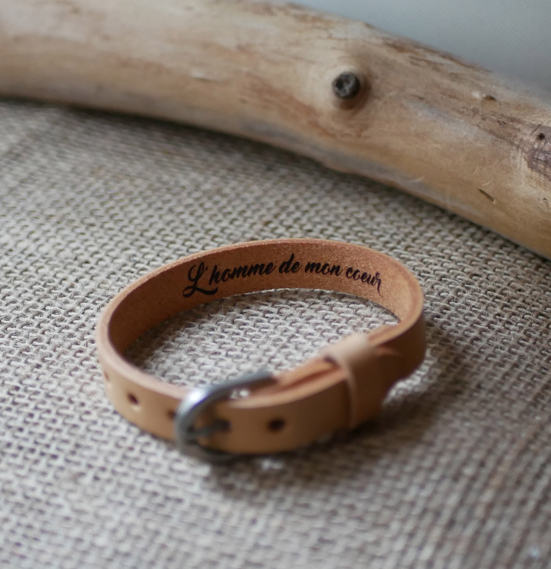 Herenarmband van natuurlijk leder, gegraveerd om te personaliseren 
