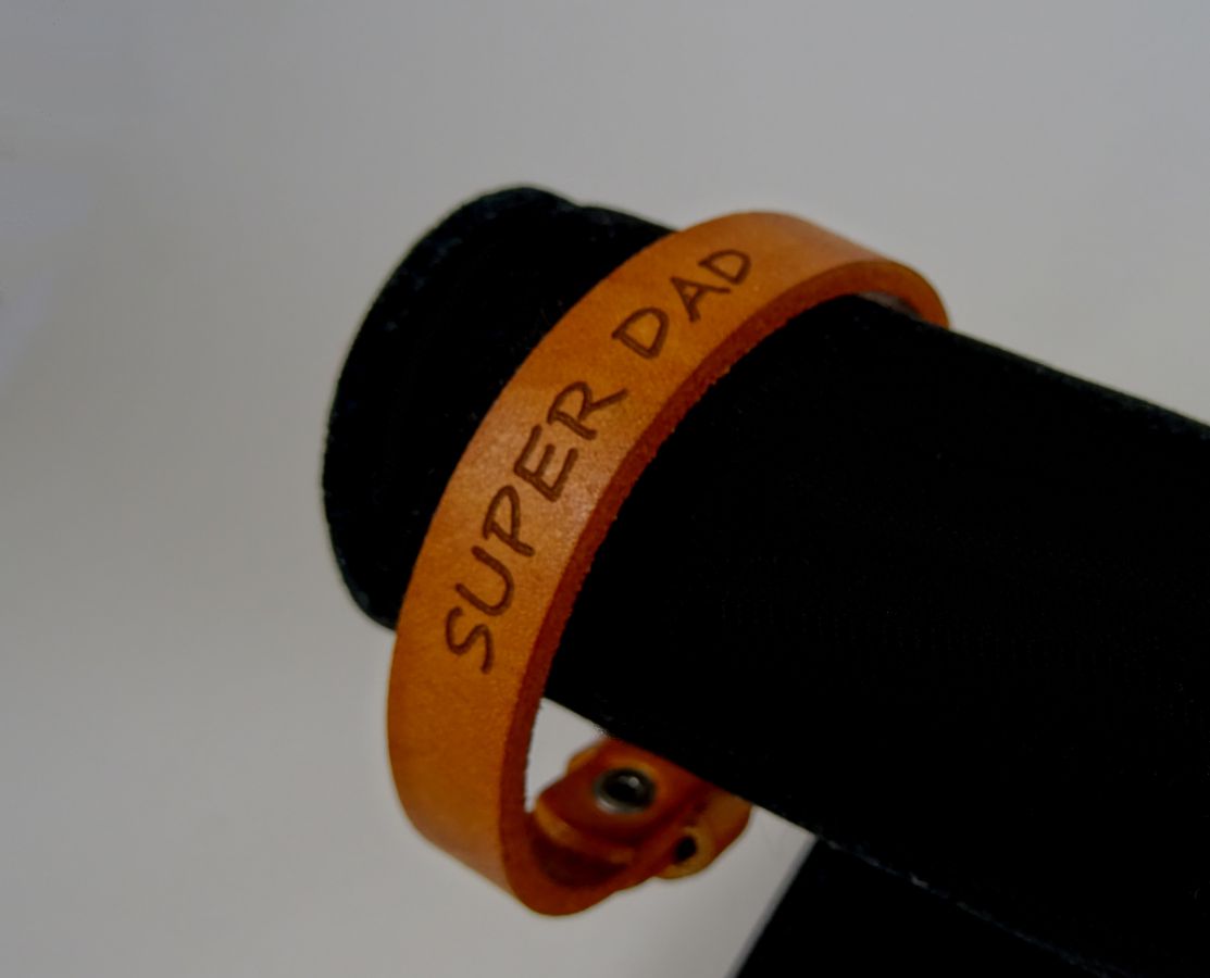 Herenarmband Camel gegraveerd om te personaliseren 