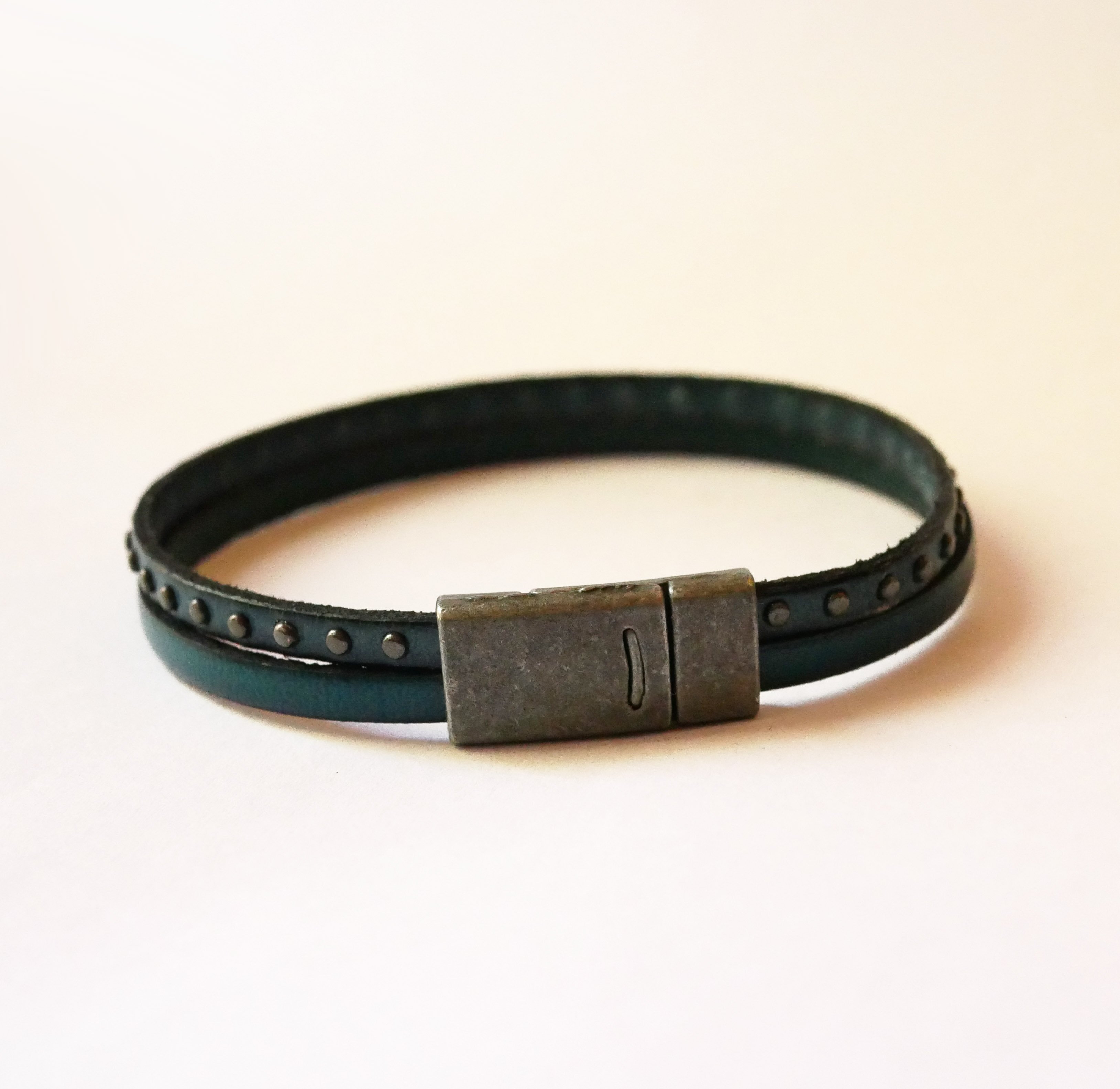 Duoarmband in blauw leer voor heren met studs