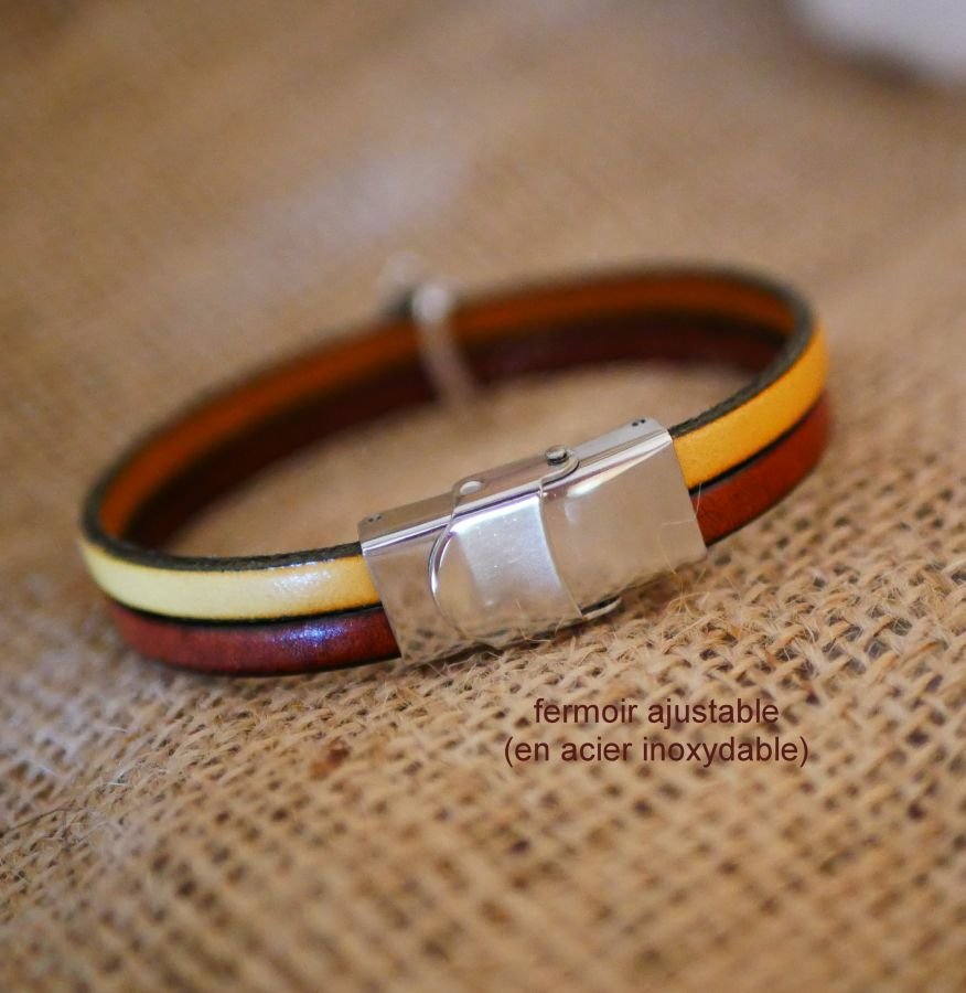 Leren duo-armband met bloemontwerp om te personaliseren 