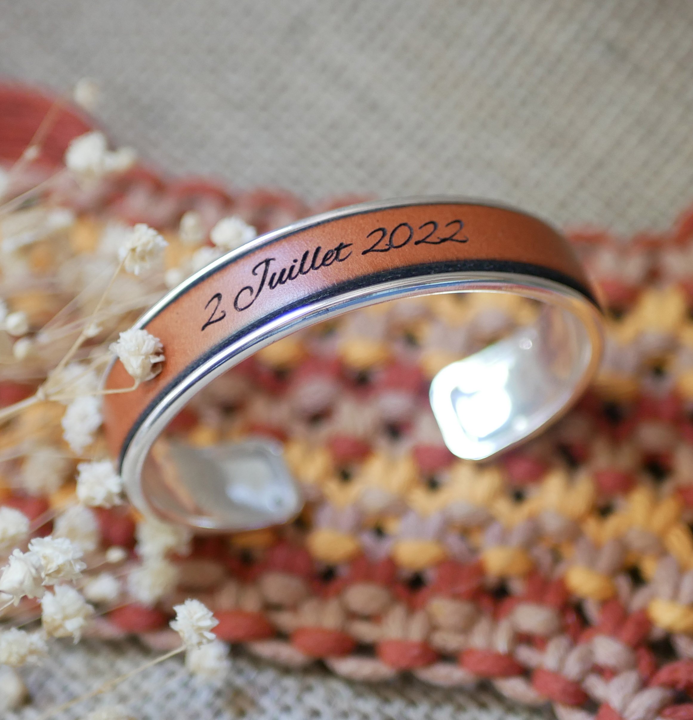 Lederen armband gepersonaliseerd door gravure