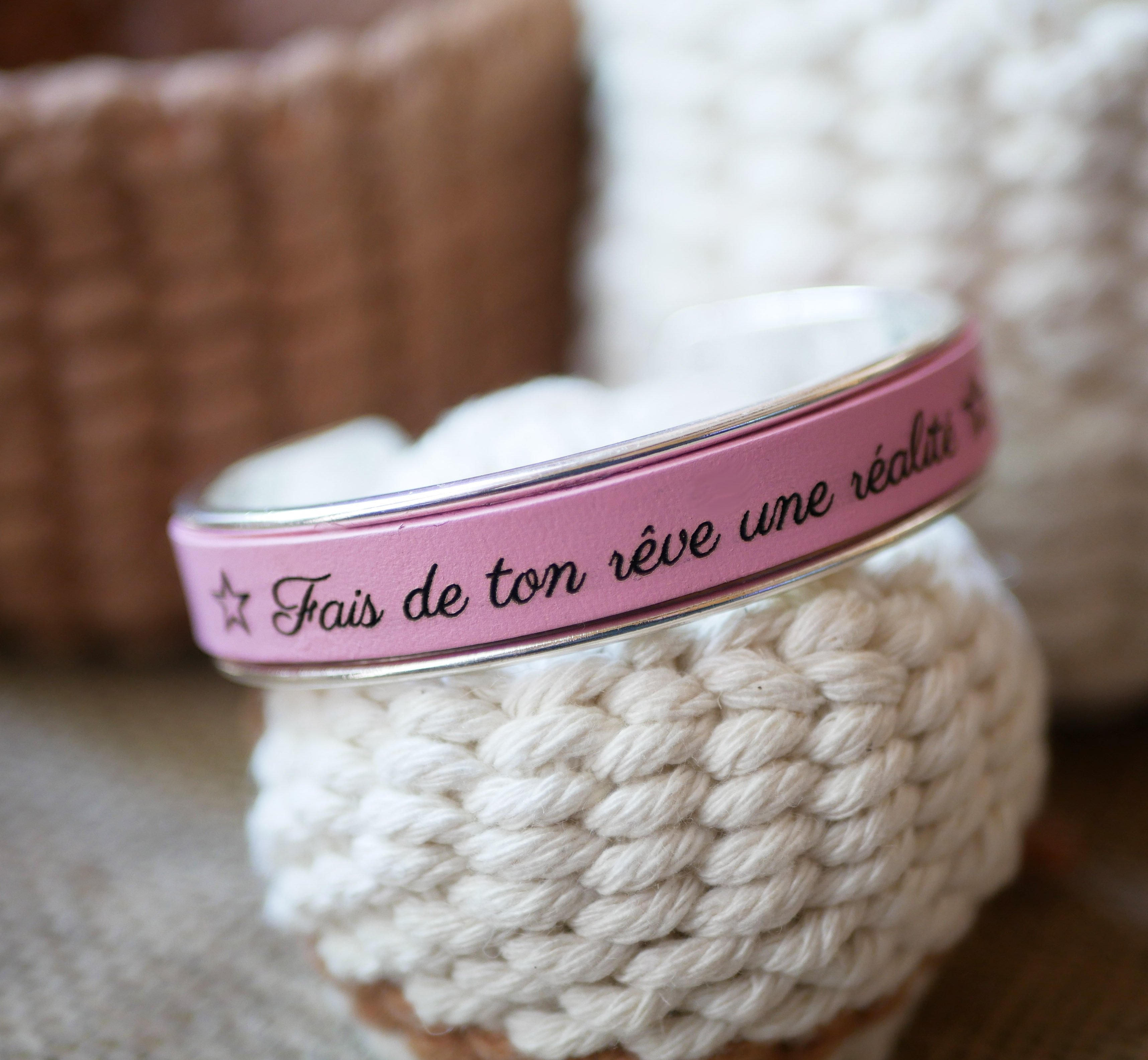 Lederen armband gepersonaliseerd door gravure