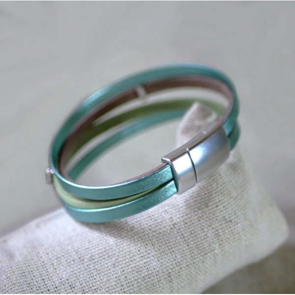 Lederen manchet armband met Ginkgo ontwerp te personaliseren 