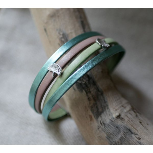 Lederen manchet armband met Ginkgo ontwerp te personaliseren 