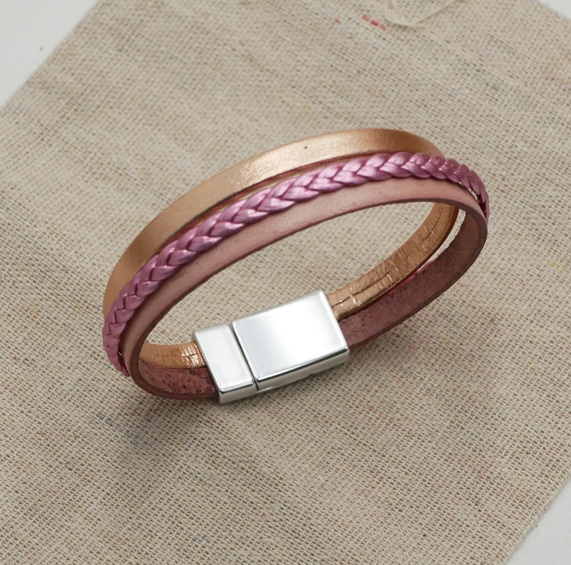 Roze gelamineerd leer en perzik manchet armband, aanpasbaar
