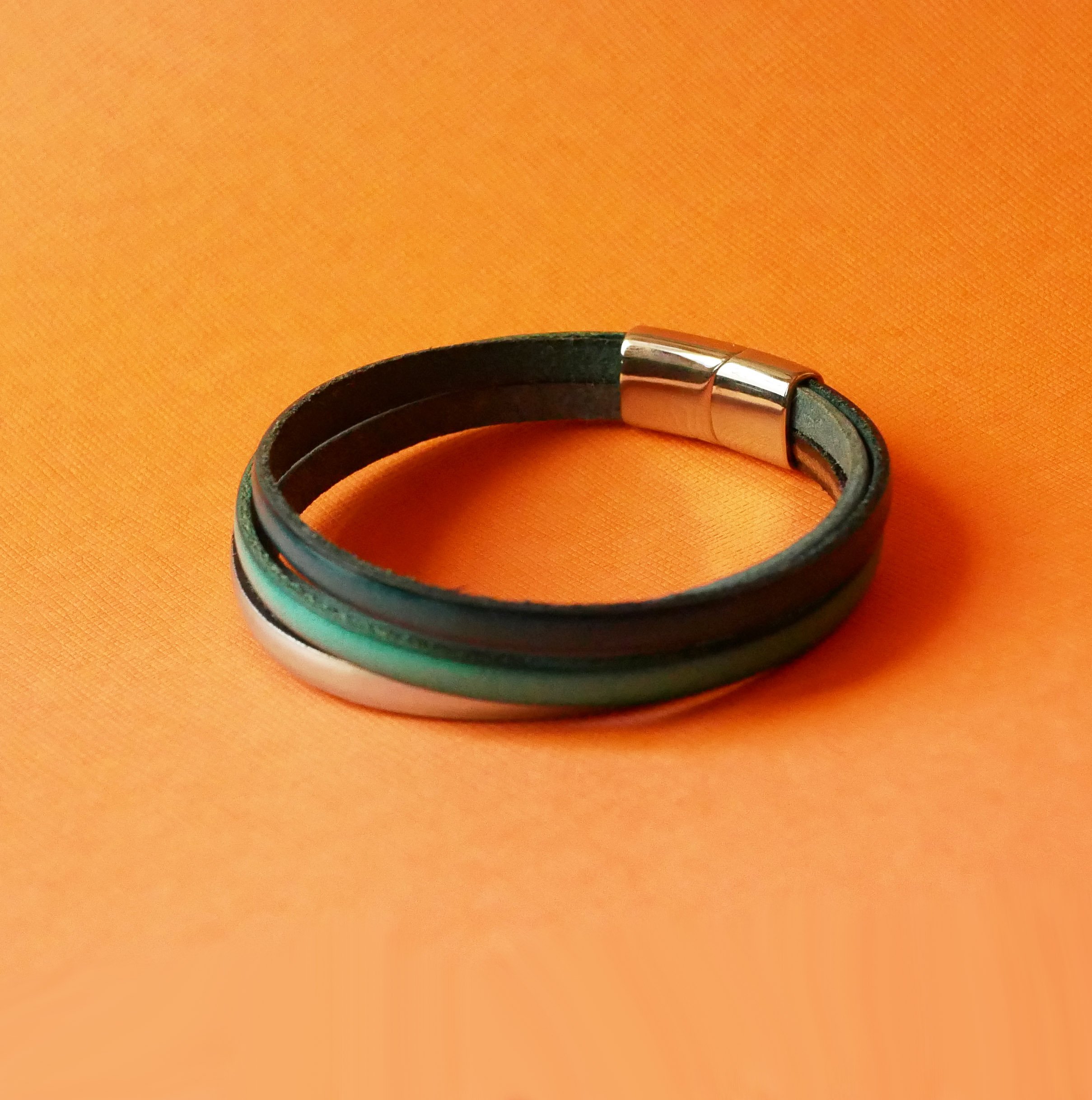 Manchetarmband met 4 turquoise ledersoorten