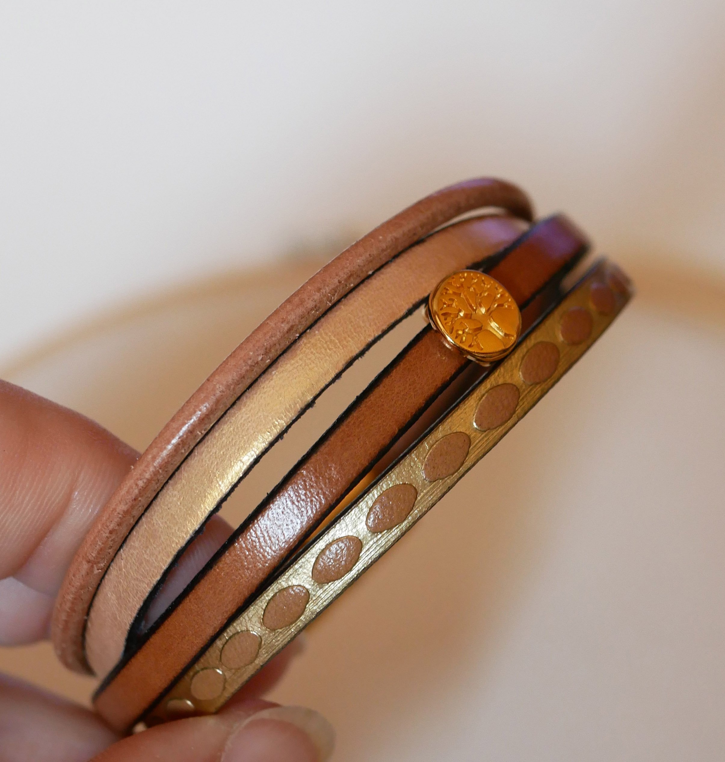 Gouden damesarmband met mini levensboom cabochon