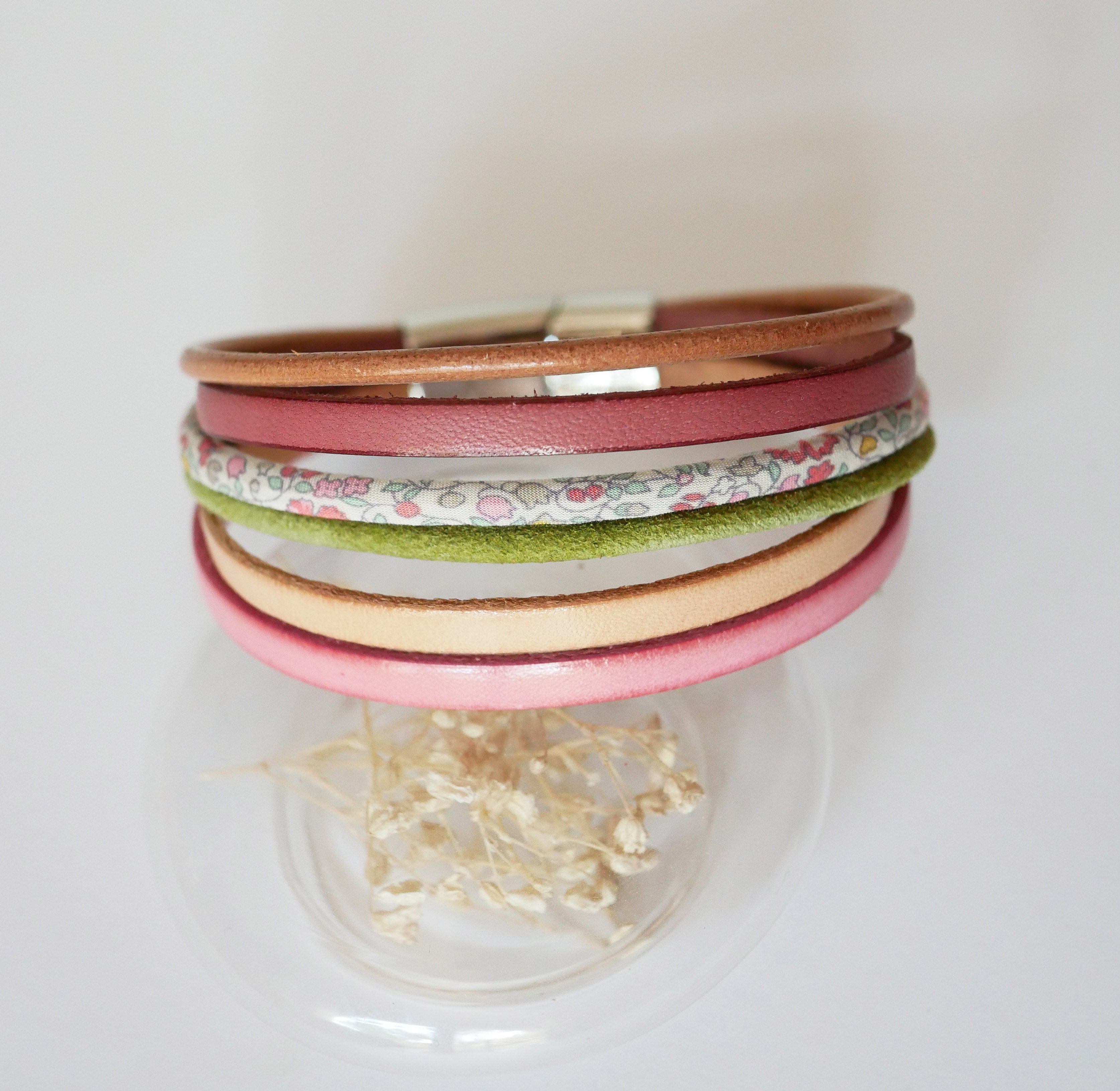 Pastel leer en bloemen Liberty koord manchet armband