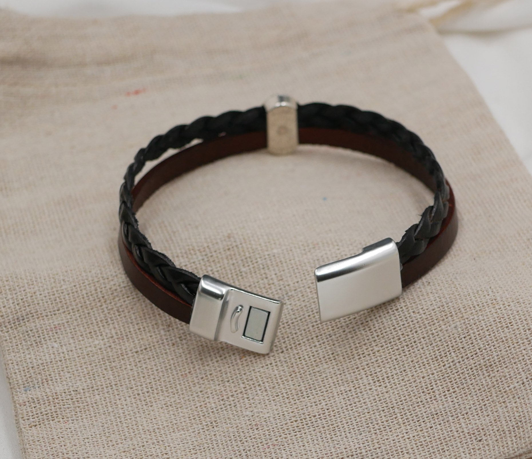 Medaillon armband duo zwart en bruin vintage geweven leer met magnetische sluiting