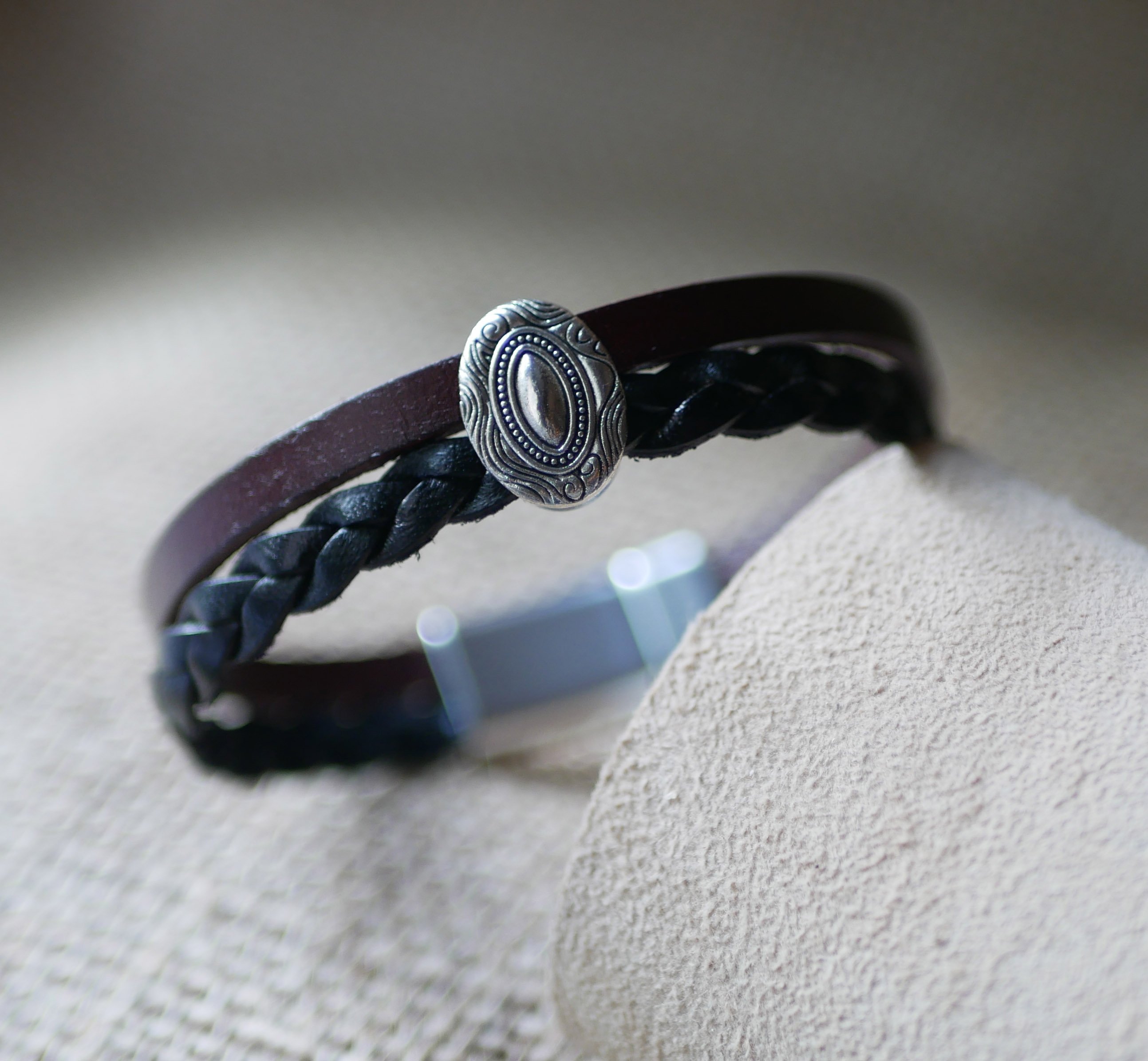 Medaillon armband duo zwart en bruin vintage geweven leer met magnetische sluiting