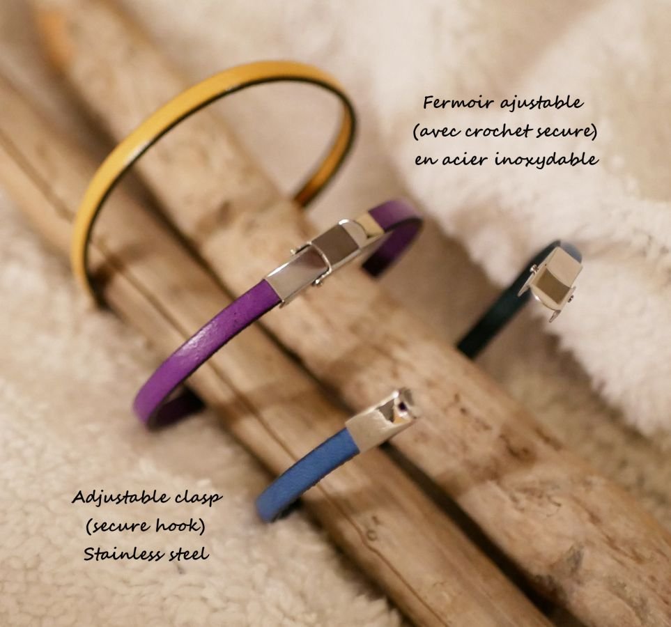 Armband met gepersonaliseerde voornaam door gravure op leer 